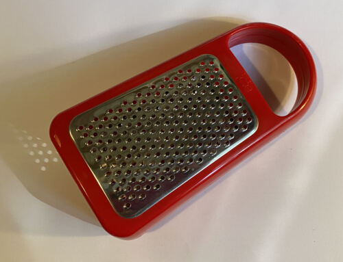 Grattugia manuale multipla con riserva Joie Double Tower Grater